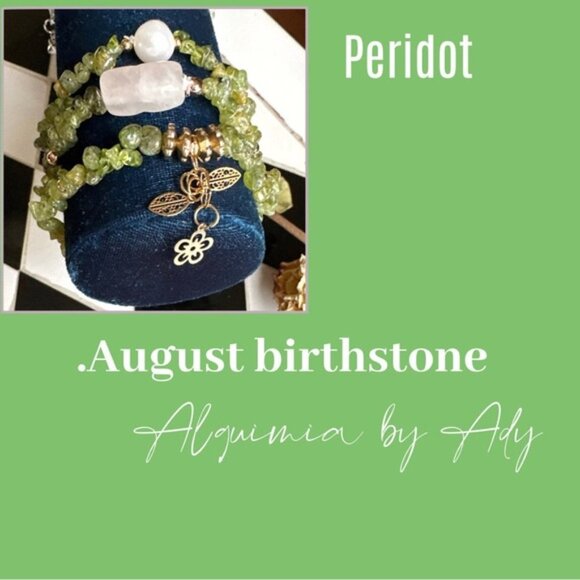 Peridot dainty gold stud earrings /August birthstone - Picture 7 of 7